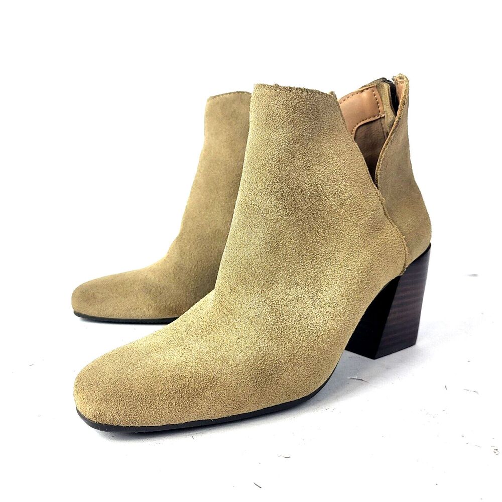Blondo Stasia nkle Booties suede waterproof Back zip Size 5.5 M